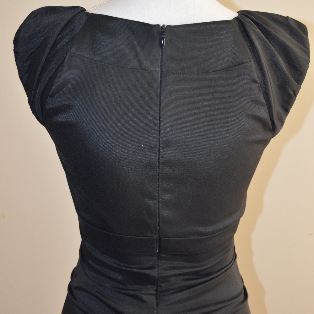 Xscape Black Mermaid Formal Dress 4 - Picture 6 of 7